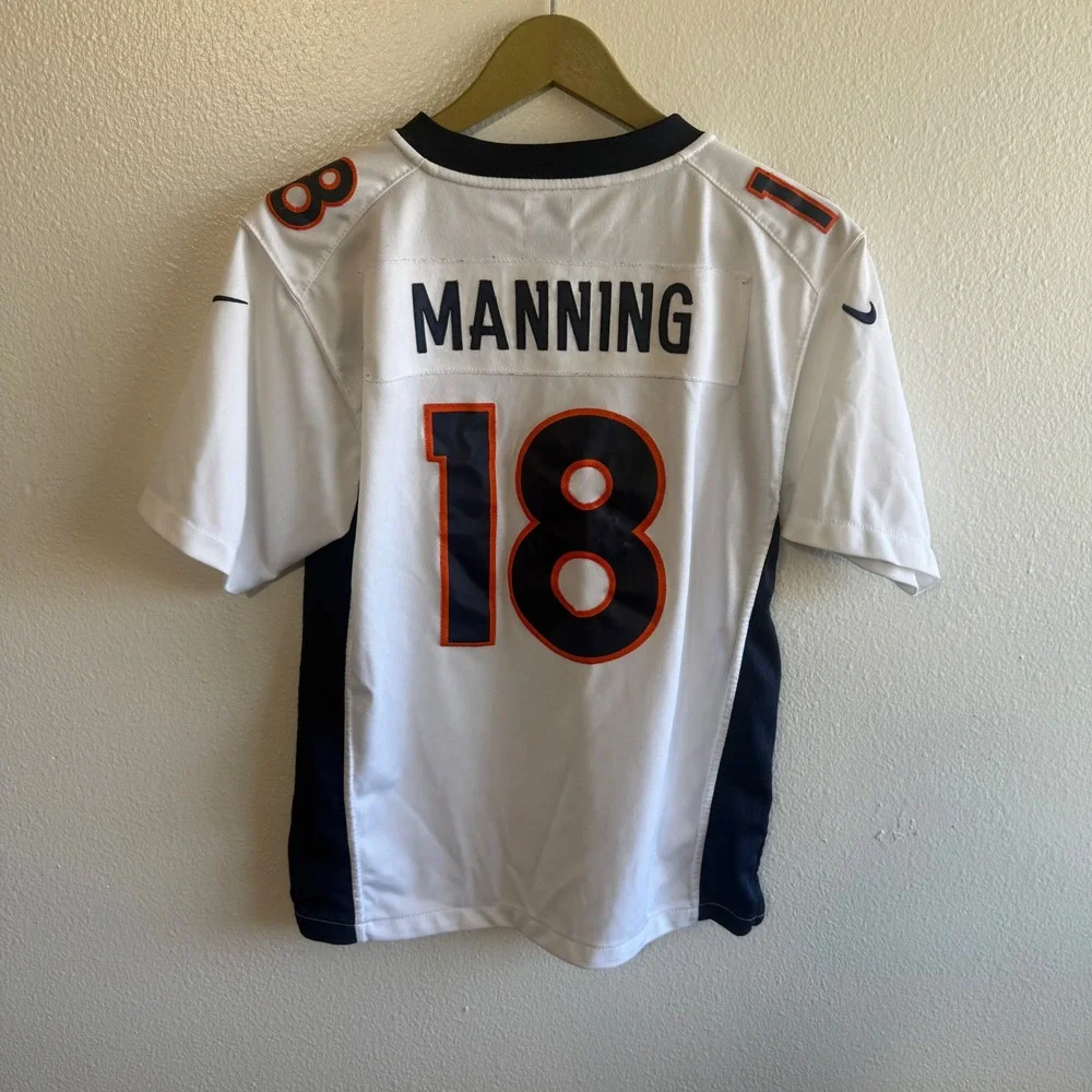 NFL On Field Size Large Manning #18 Broncos Jersey White Navy Sporty Football
